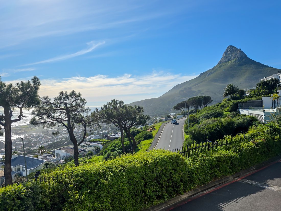 Apartment in Camps Bay, Cape Town, South Africa 1 - 18813227