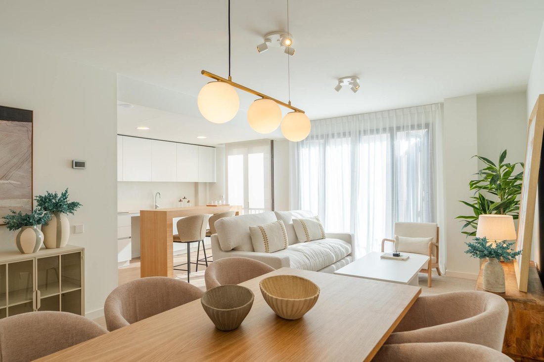 Apartment in Extramurs, Valencia, Spain 4 - 17929753