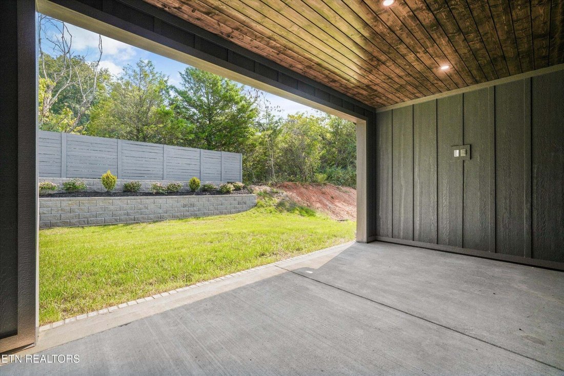 House in Knoxville, Tennessee, United States 4 - 18814597
