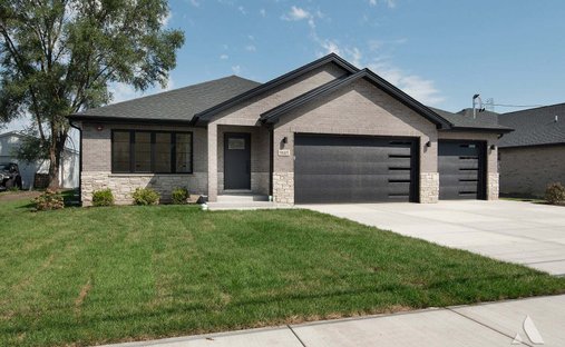 House in Hickory Hills, Illinois, United States 1