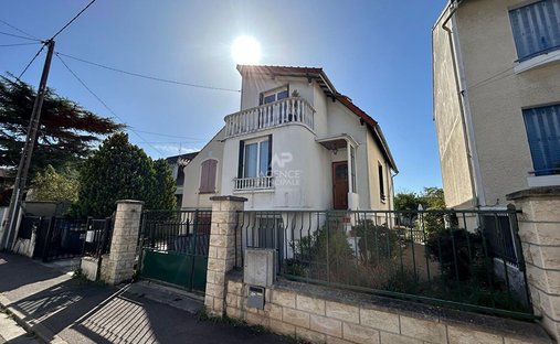 Haus in Poissy, Île-de-France, Frankreich 1