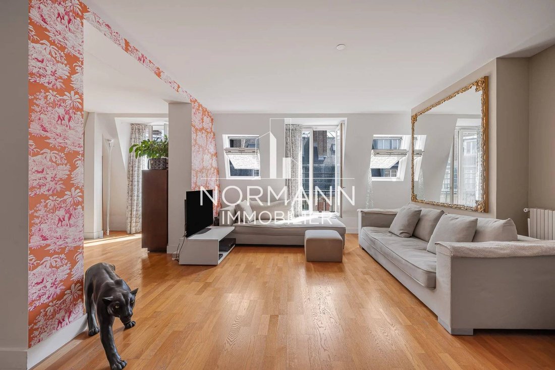 Wohnung in Saint Philippe du Roule, Paris 8e Arrondissement, Paris 3 - 17717166