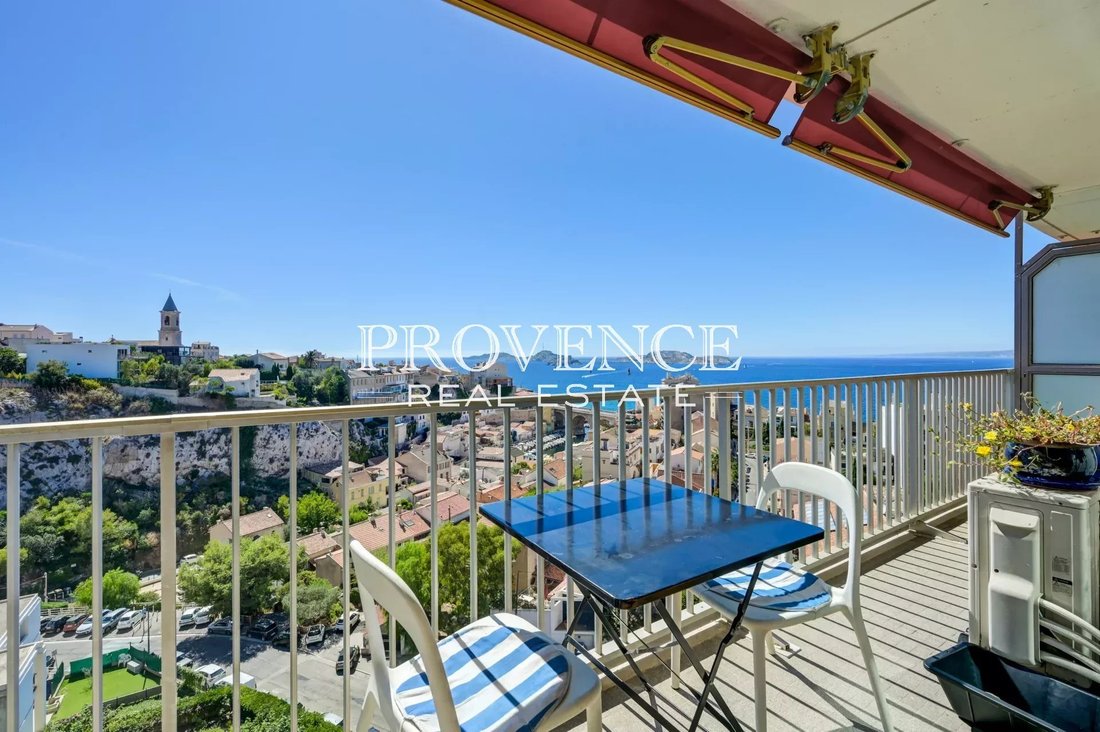Apartment in Endoume, 7e Arrondissement, Marseille 2 - 18728358