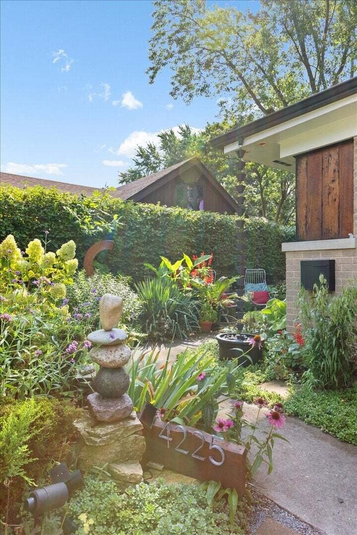 House in Skokie, Illinois, United States 2 - 18811787