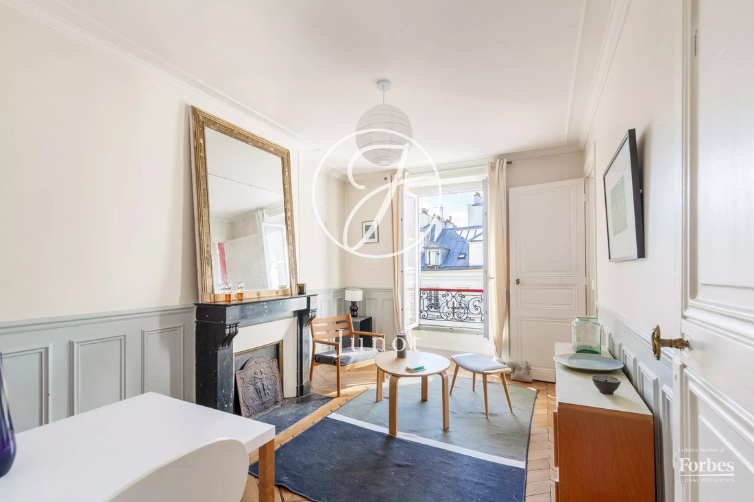 Apartment in Montmartre, Paris 18e Arrondissement, Paris 1 - 18812815