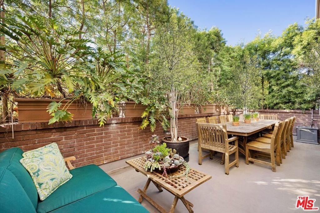 Condominio a Beverly Hills, California, Stati Uniti 3 - 18813913