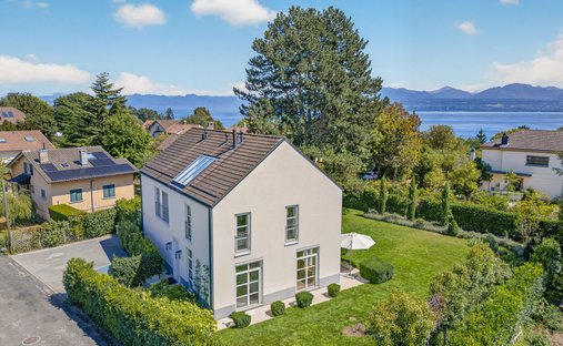 House in Lausanne, Vaud, Switzerland 1