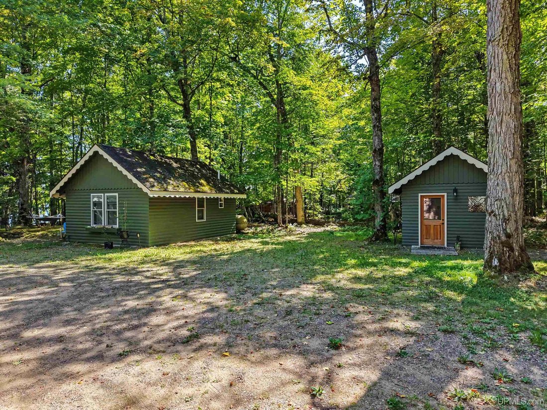 House in Watersmeet, Wisconsin, United States 4 - 18813580