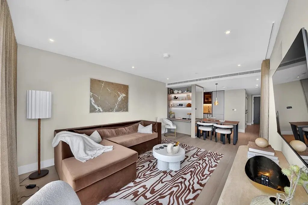Apartment in White City, Hammersmith and Fulham, England 5 - 18770969
