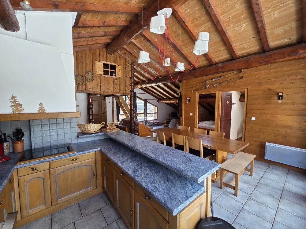 Apartment in Villarodin-Bourget, Auvergne-Rhône-Alpes, France 4 - 18811774