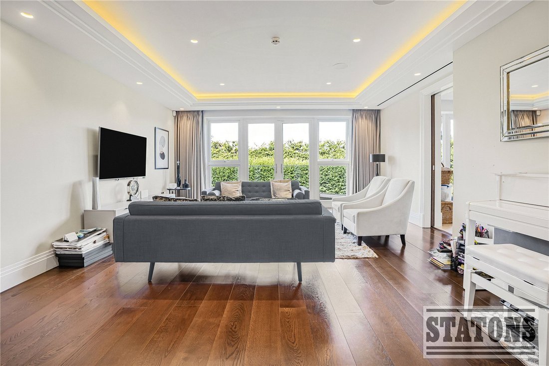 Appartamento a Collina di Ferney, Enfield, Inghilterra 4 - 18814533