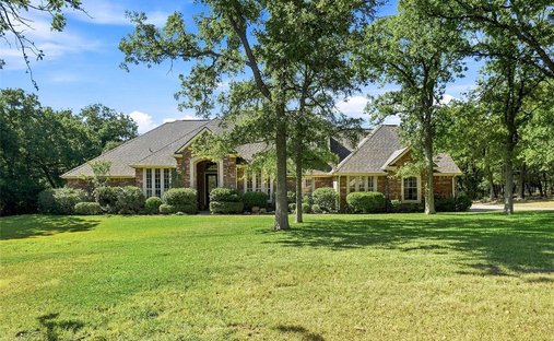 House in Azle, Texas, United States 1
