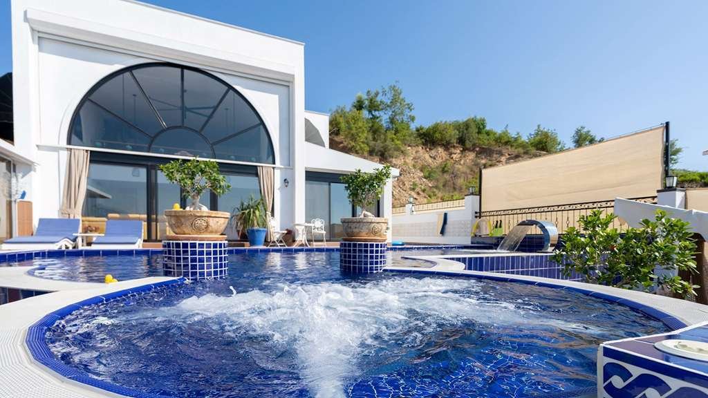 Villa à Antalya, Antalya, Turquie 2 - 18814390
