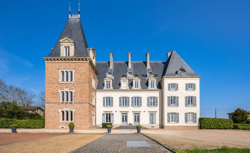 Attico a Arnas, Auvergne-Rodano-Alpi, Francia 1