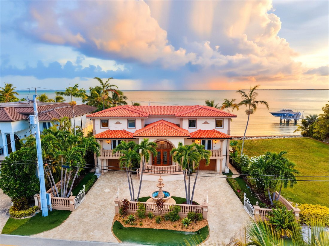 Maison à Key Colony Beach, Floride, États-Unis 1 - 18812114
