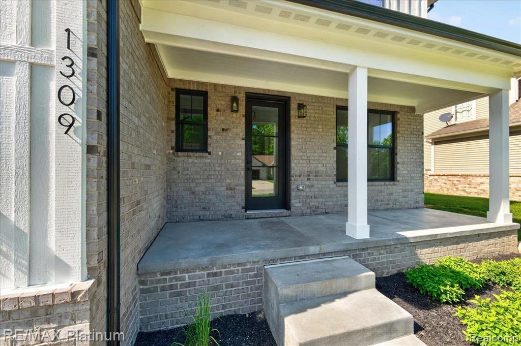 House in Orion charter Township, Michigan, United States 3 - 18813564