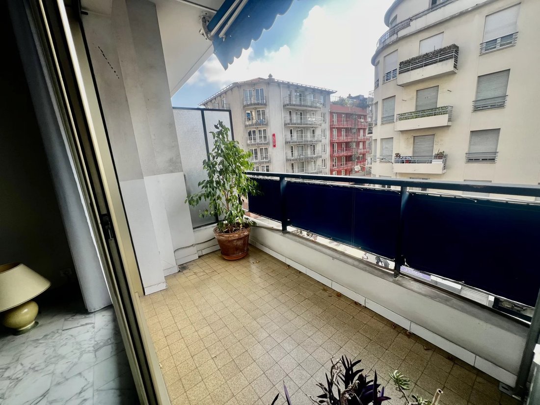 Wohnung in Nizza, Provence-Alpes-Côte d'Azur, Frankreich 1 - 18811683