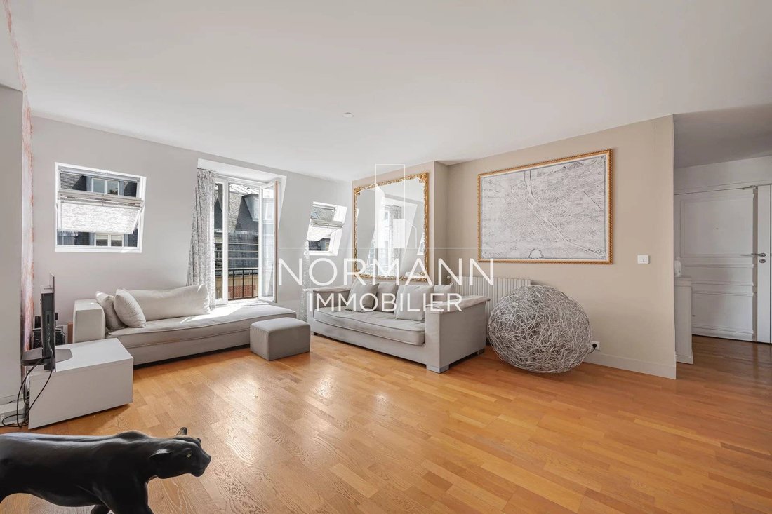 Wohnung in Saint Philippe du Roule, Paris 8e Arrondissement, Paris 4 - 17717166