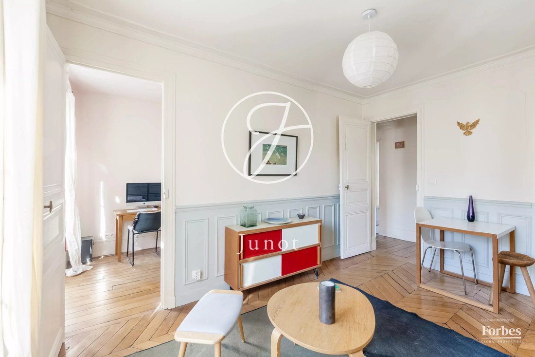 Apartment in Montmartre, Paris 18e Arrondissement, Paris 3 - 18812815