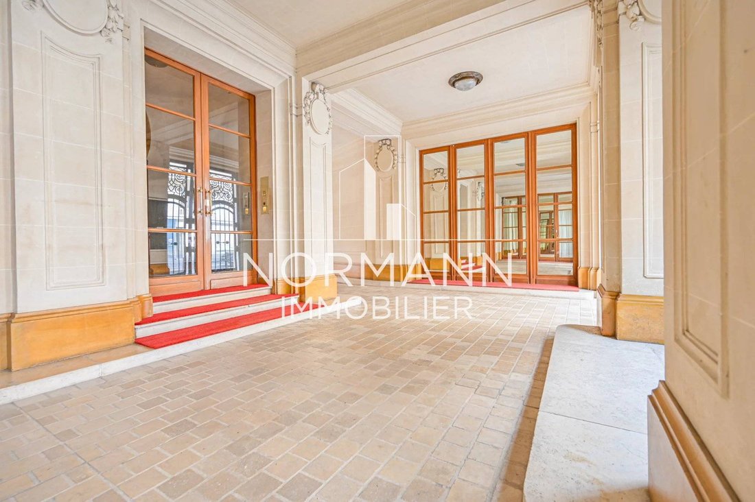 Wohnung in Saint Philippe du Roule, Paris 8e Arrondissement, Paris 5 - 18815581