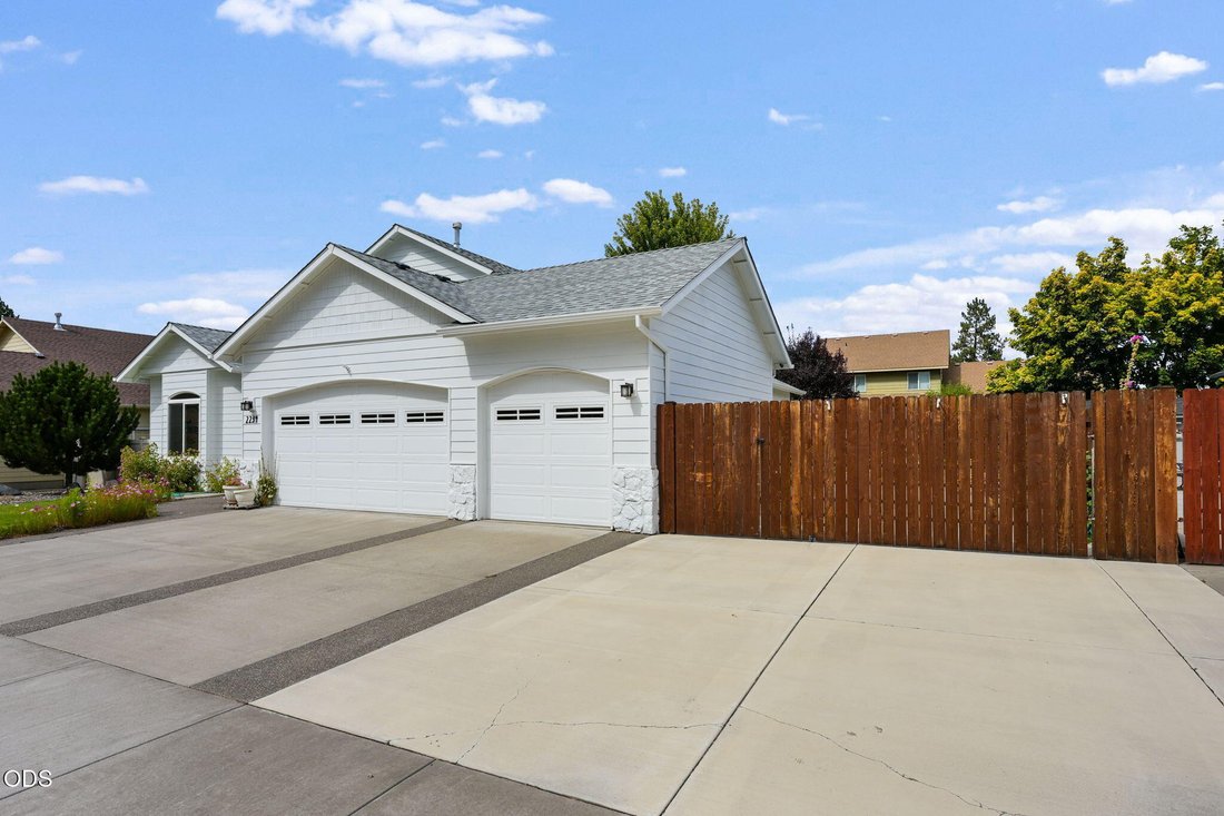 House in Bend, Oregon, United States 2 - 18811392