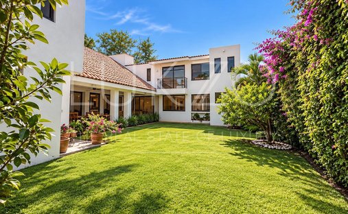 House in Jiutepec, Morelos, Mexico 1