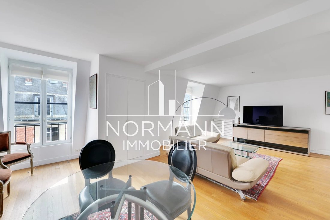 Wohnung in Saint Philippe du Roule, Paris 8e Arrondissement, Paris 2 - 18815581