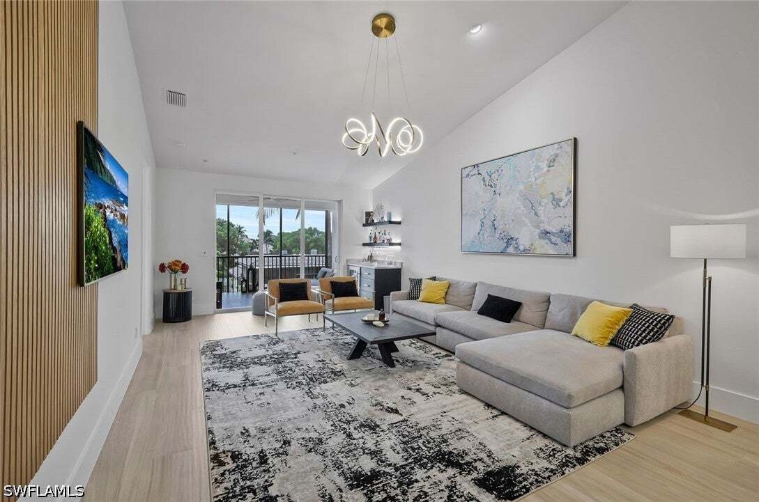 Condo in Naples, Florida, United States 1 - 18814093