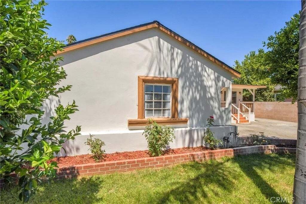 Condo in Los Angeles, California, United States 5 - 18449634