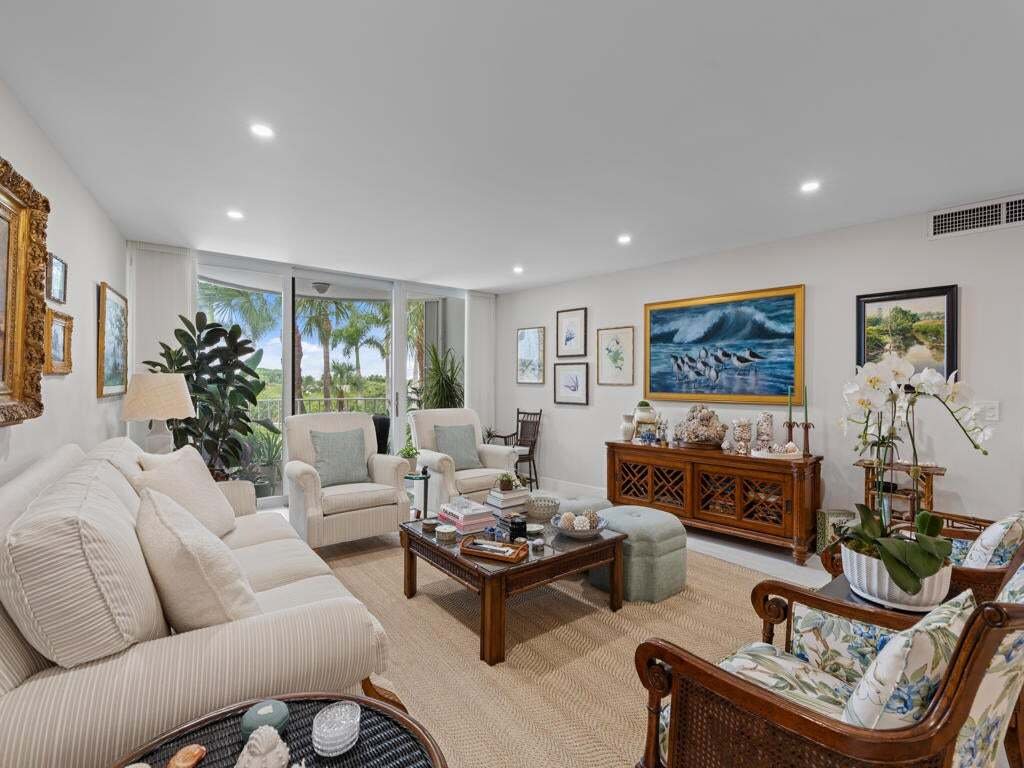 Co Op in Palm Beach, Florida, United States 3 - 18814746