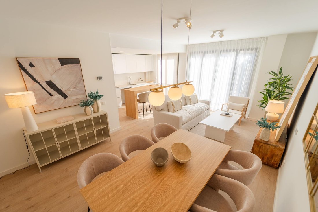 Apartment in Extramurs, Valencia, Spain 2 - 17929753