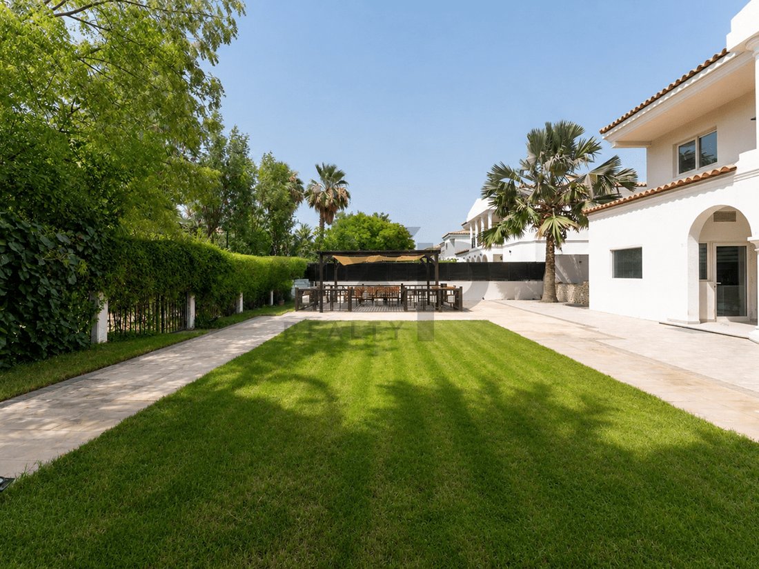 Villa in Dubai Investments Park, Dubai, Vereinigte Arabische Emirate 5 - 18811757