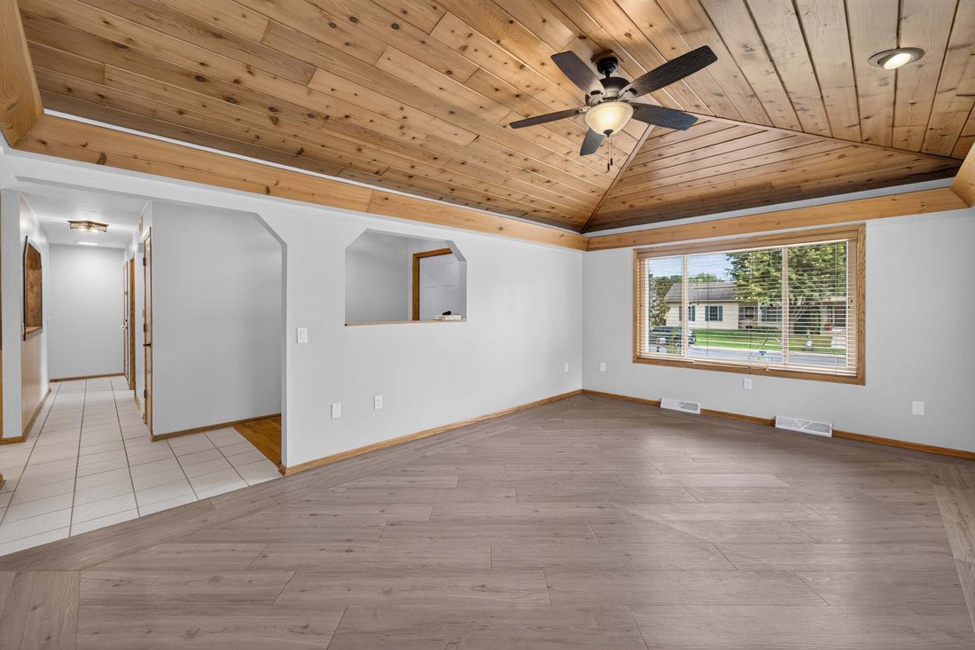House in Waunakee, Wisconsin, United States 3 - 18813968