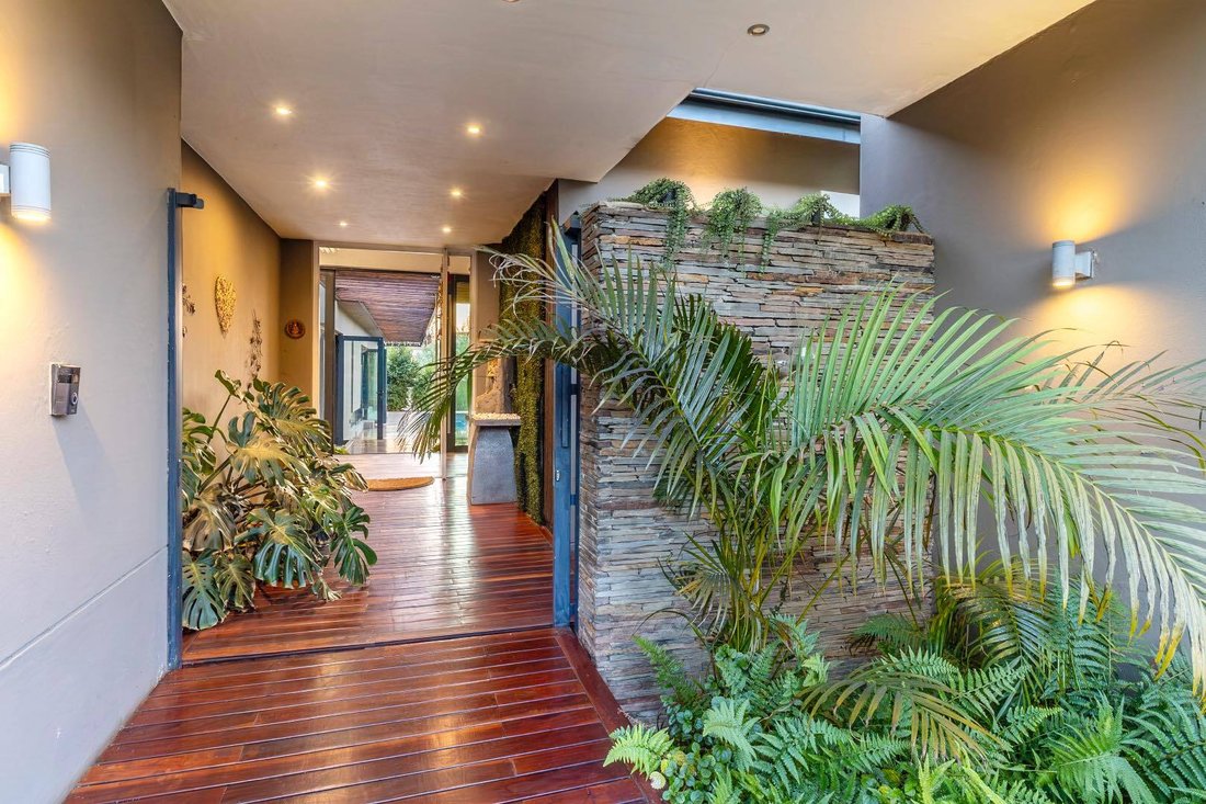 Casa en Halfway House Estate, Gauteng, Sudáfrica 2 - 18811603