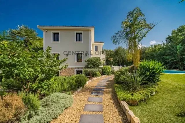 Maison à Fontmerle, Antibes, France 3 - 18728128
