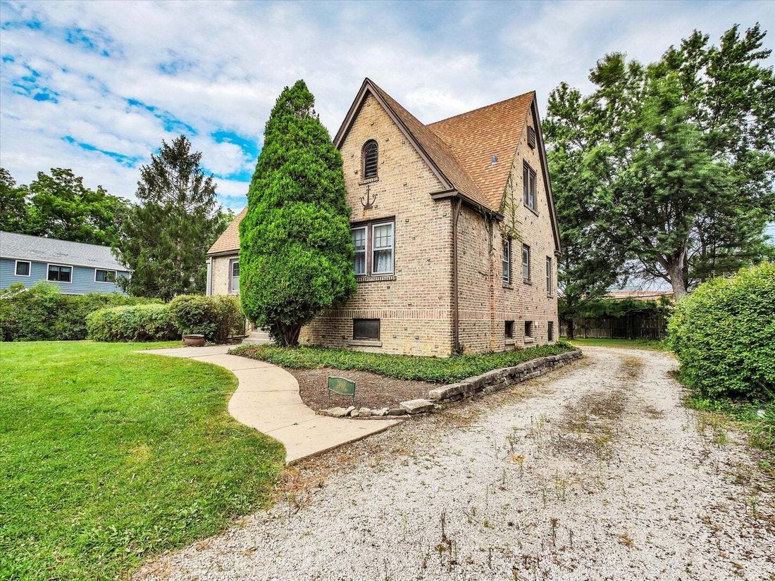 House in Glenview, Illinois, United States 2 - 18814812