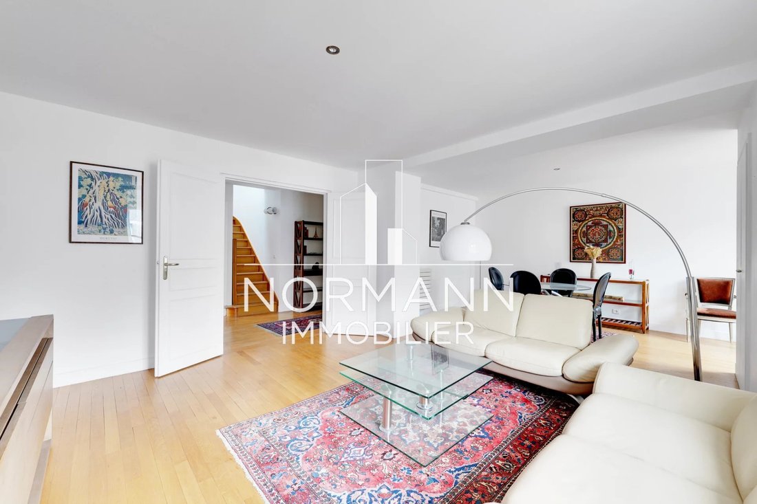 Wohnung in Saint Philippe du Roule, Paris 8e Arrondissement, Paris 4 - 18815581