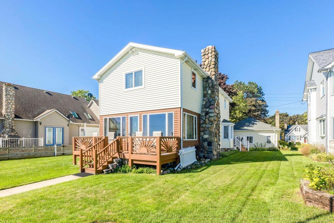 House in Lexington, Michigan, United States 3 - 18499452