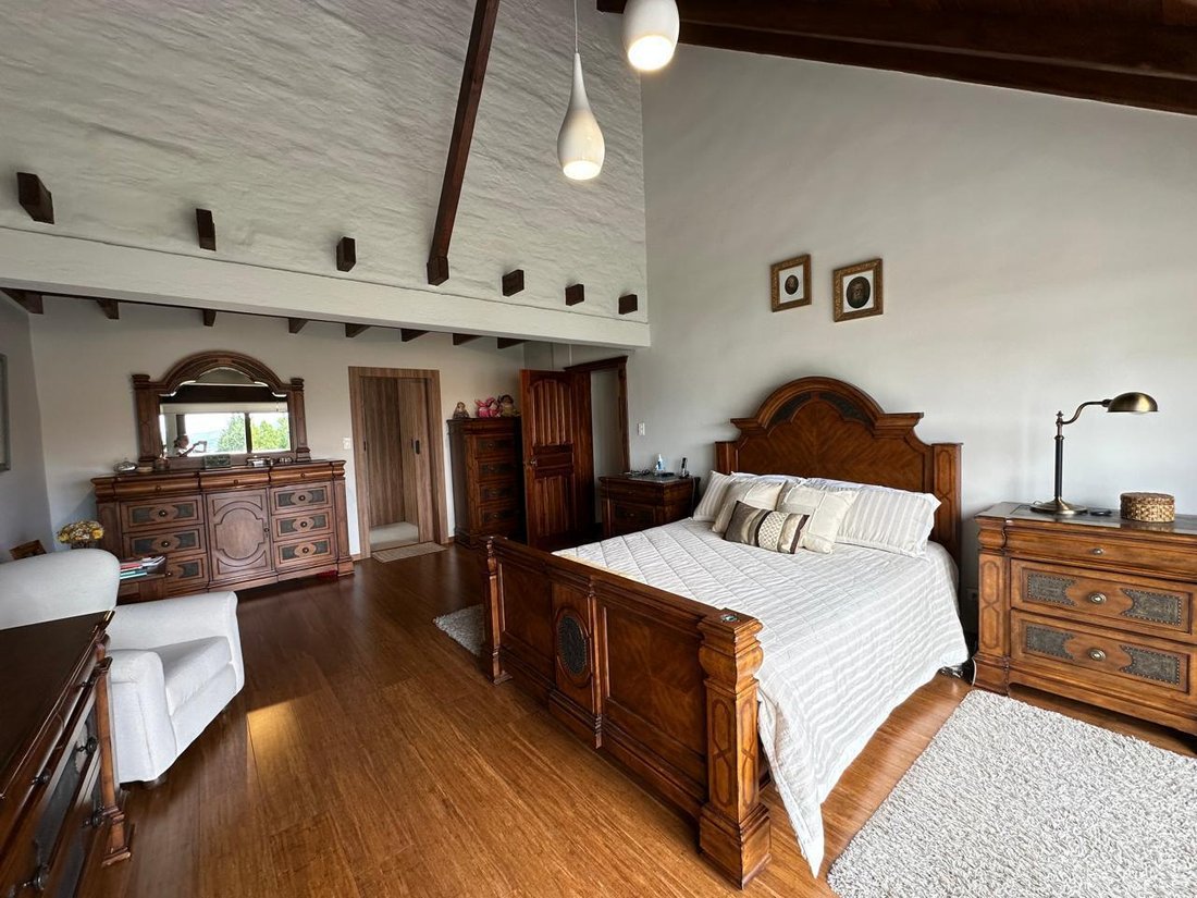 Casa a Quito, Provincia del Pichincha, Ecuador 3 - 18813357