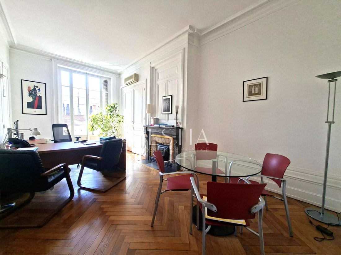Apartment in La Guillotière Nord, Lyon 3e Arrondissement, Lyon 5 - 18812546