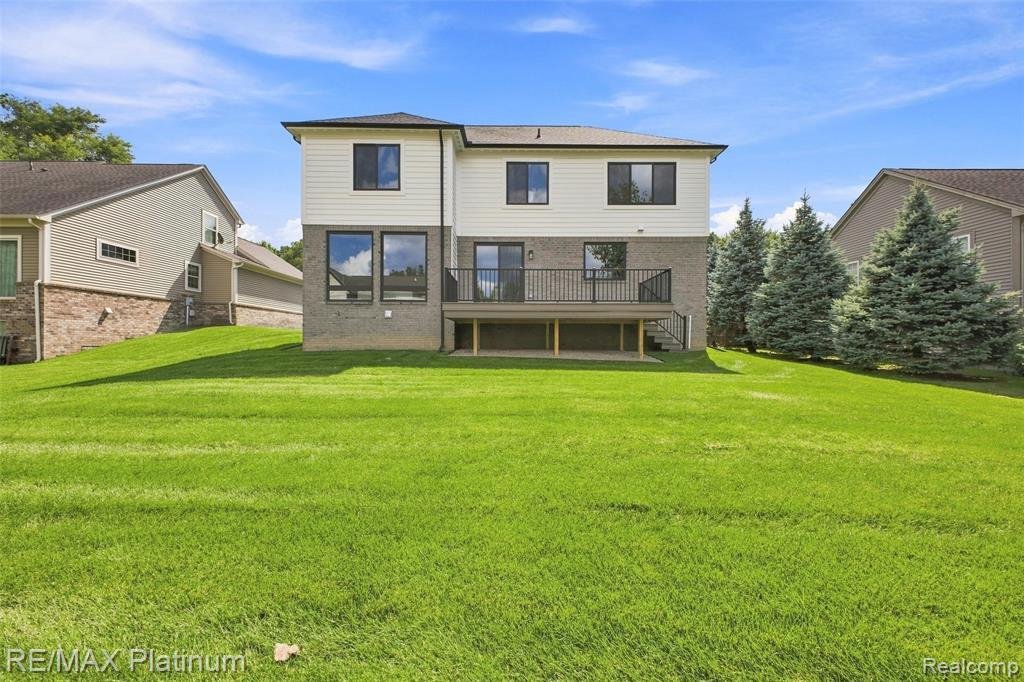House in Orion charter Township, Michigan, United States 2 - 18813564