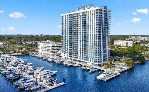 Appartement à Golden Beach, Floride, États-Unis 1