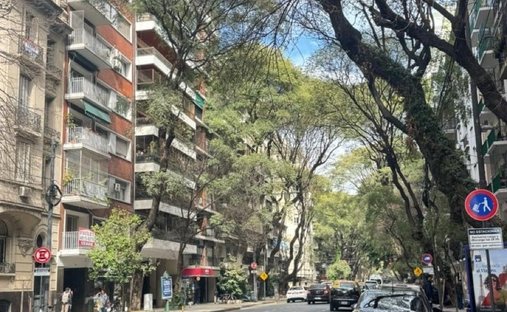 Wohnung in Recoleta, Buenos Aires, Argentinien 1