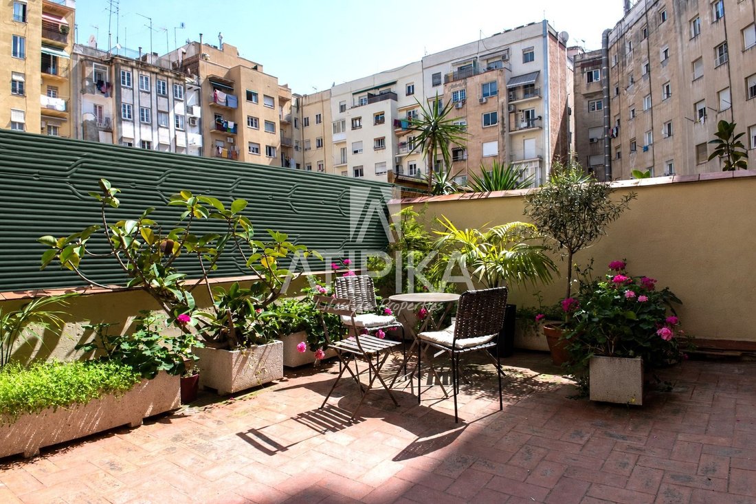 Wohnung in Eixample, Barcelona, Spanien 3 - 18815297