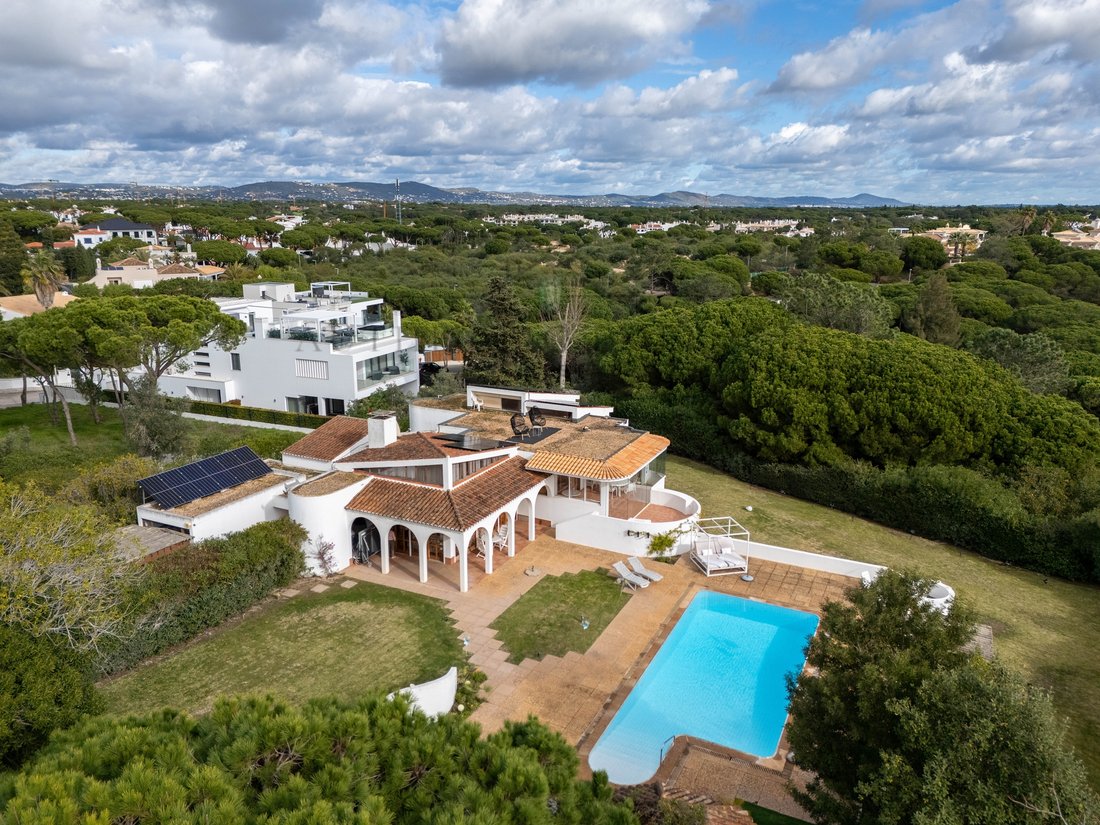 Villa in Portugal 5 - 18815500