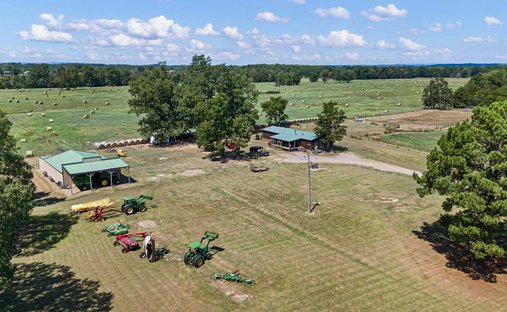 Farm Ranch in Morrilton, Arkansas, United States 1