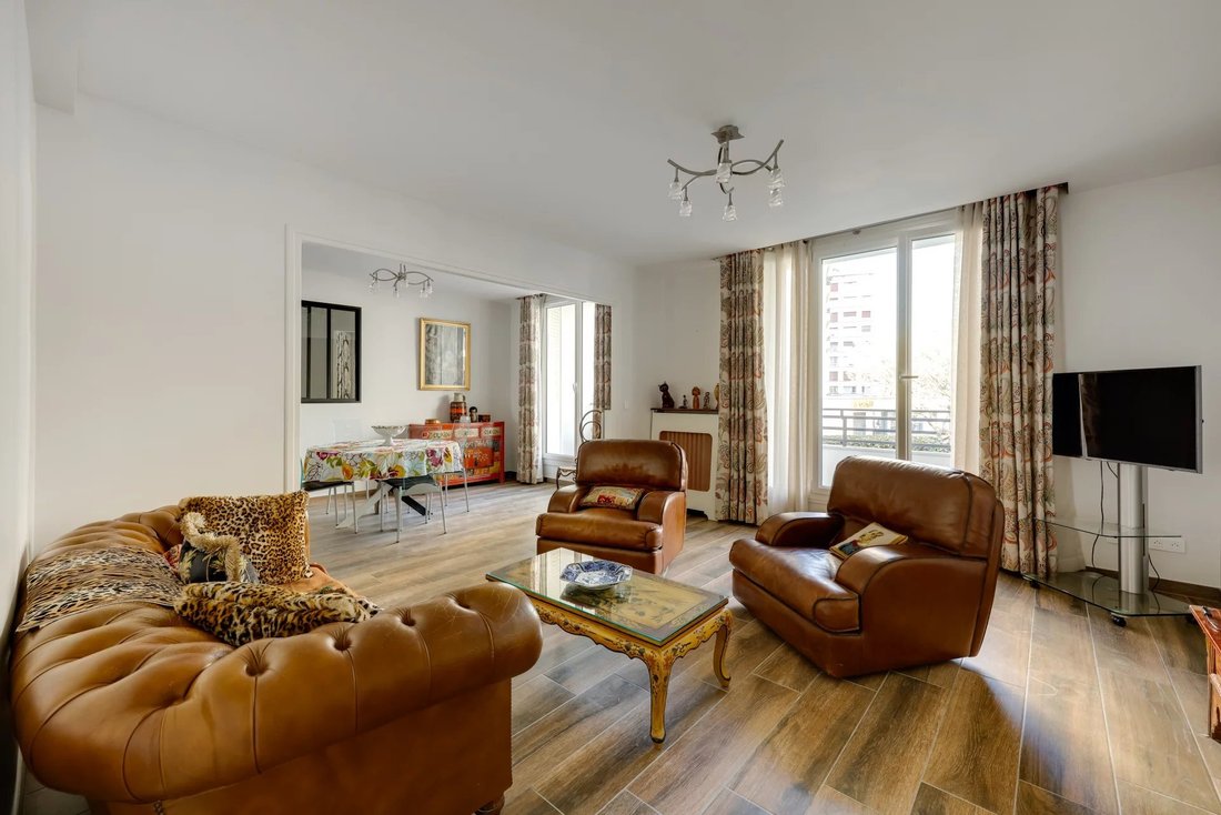 Apartment in Saint Lambert, Paris 15e Arrondissement, Paris 4 - 16079146