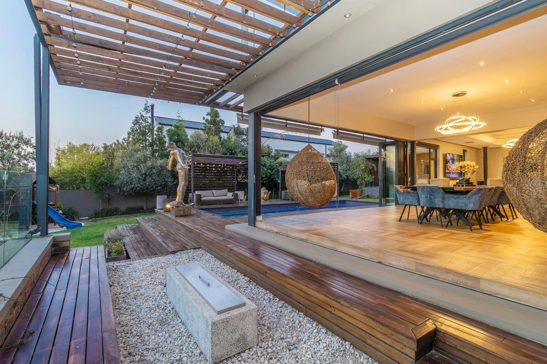 Casa en Halfway House Estate, Gauteng, Sudáfrica 1 - 18811603