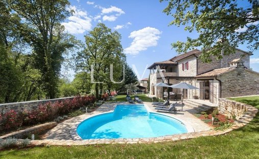 Villa a Muntrilj, Regione istriana, Croazia 1