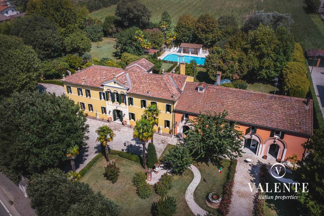 Villa à Piombino Dese, Vénétie, Italie 2 - 18812099